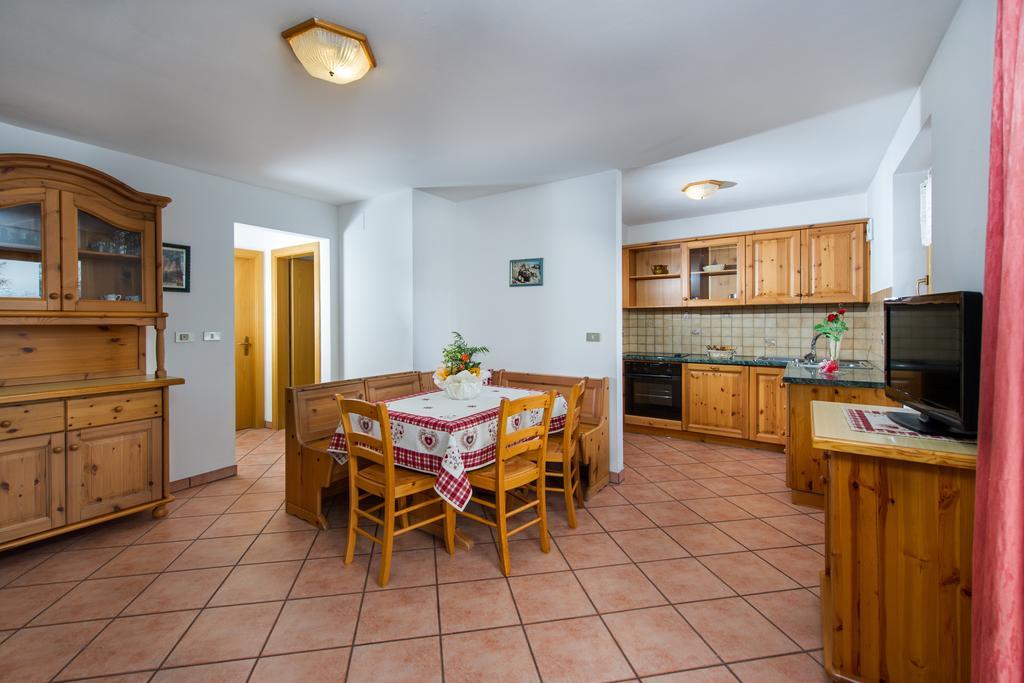 Residence Villa Boschetto カラーノ エクステリア 写真